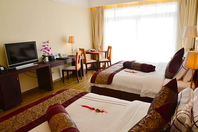 Imagen general del Hotel Huidong Golden Sand Hotel. Foto 9