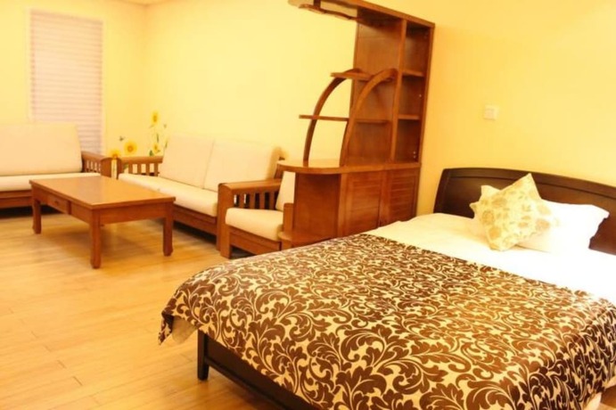 Imagen general del Hotel Huidong Seaside Apartment. Foto 11