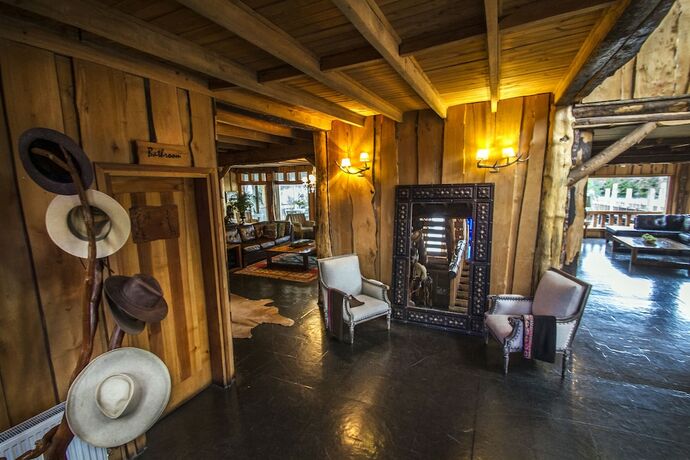 Imagen general del Hotel Huilo Huilo Marina del Fuy. Foto 5