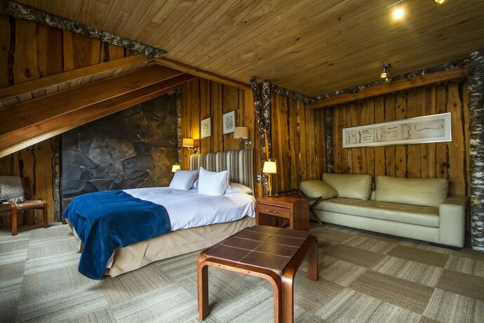 Imagen de la habitación del Hotel Huilo Huilo Marina del Fuy. Foto 20