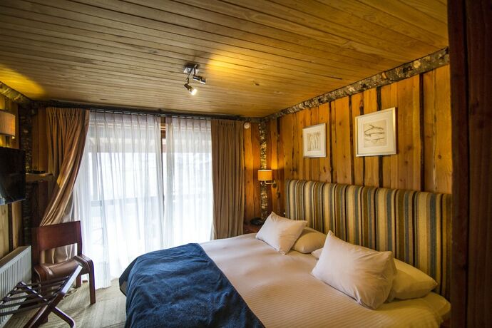 Imagen general del Hotel Huilo Huilo Marina del Fuy. Foto 8