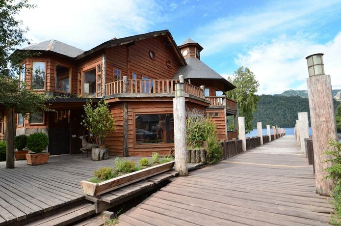 Imagen general del Hotel Huilo Huilo Marina del Fuy. Foto 9