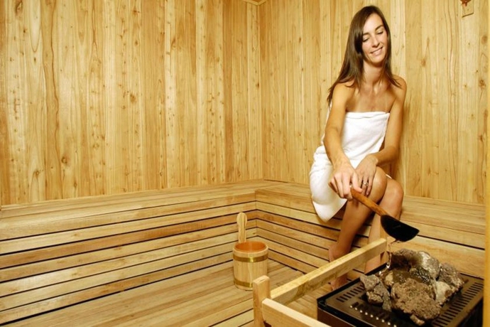 Imagen general del Hotel Huinid Cabañas Bustillo. Foto 3