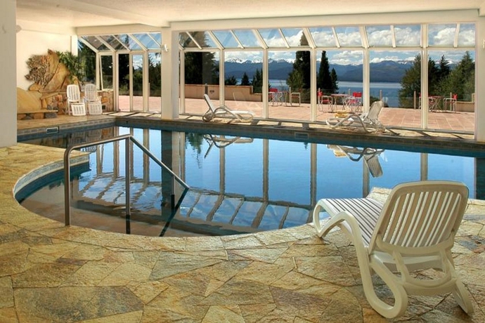 Imagen general del Hotel Huinid Cabañas Bustillo. Foto 6