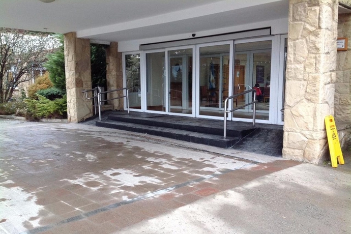 Imagen general del Hotel Huinid Cabañas Bustillo. Foto 15