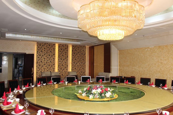 Imagen del bar/restaurante del Hotel Hukou Jun'an. Foto 3