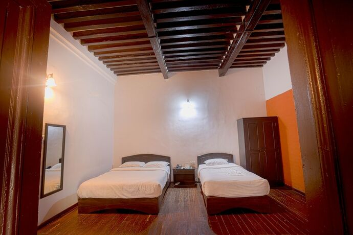 Imagen general del Hotel Hukum Darbar Restaurant and. Foto 9