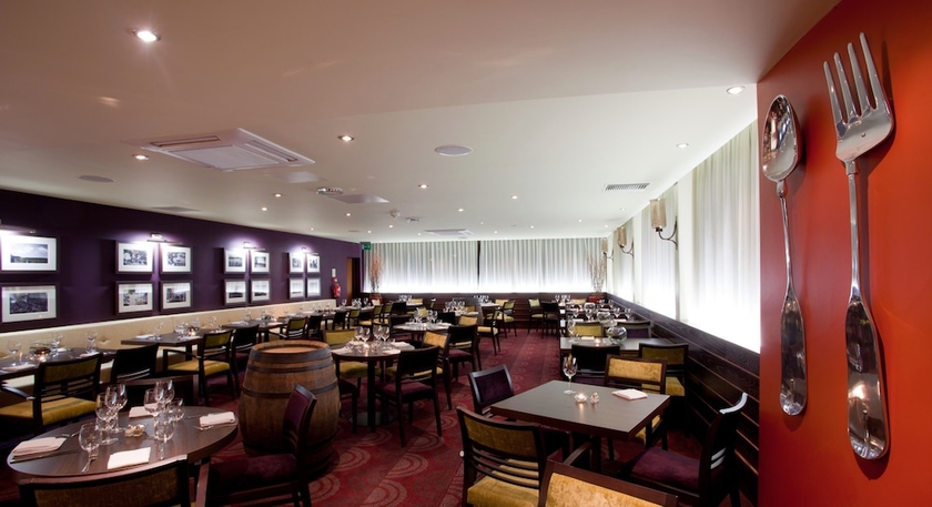 Imagen del bar/restaurante del Hotel Hull Humber View , Bw Signature Collection. Foto 4
