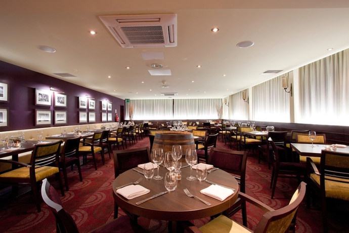 Imagen del bar/restaurante del Hotel Hull Humber View , Bw Signature Collection. Foto 6