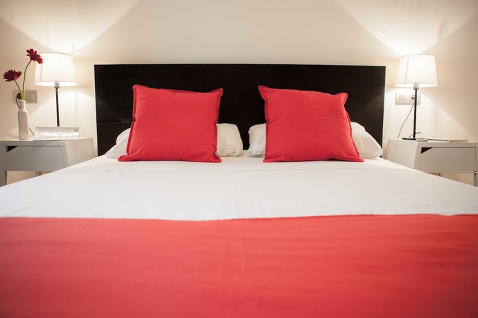 Imagen de la habitación del Hotel Hulot Bandb Valencia. Foto 7