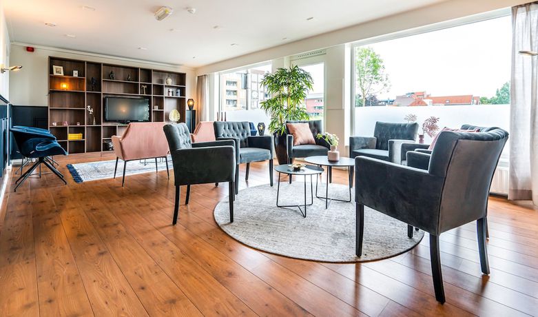 Imagen de los interiores del Hotel Hulst. Foto 19