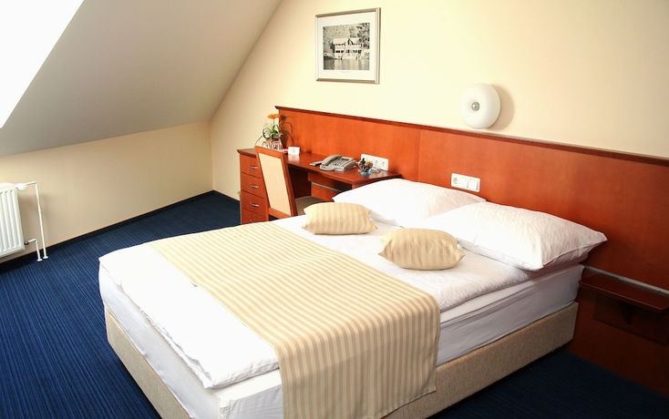 Imagen de la habitación del Hotel Hum Lasko. Foto 9