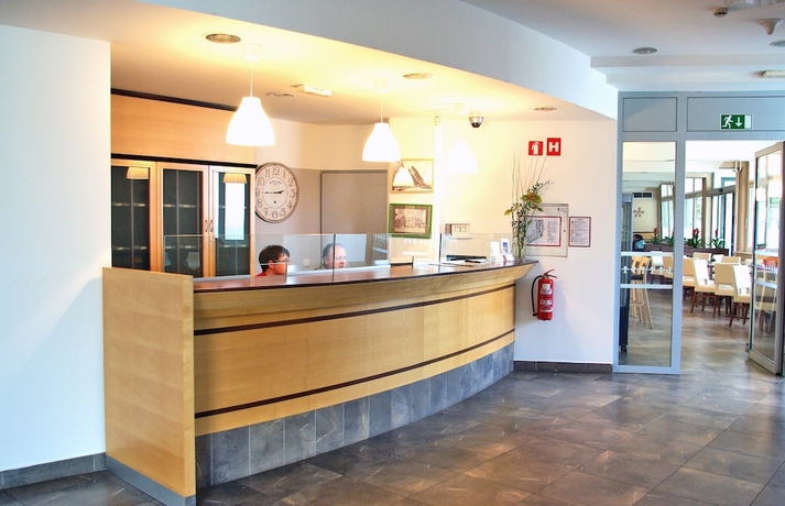 Imagen de los interiores del Hotel Hum Lasko. Foto 13