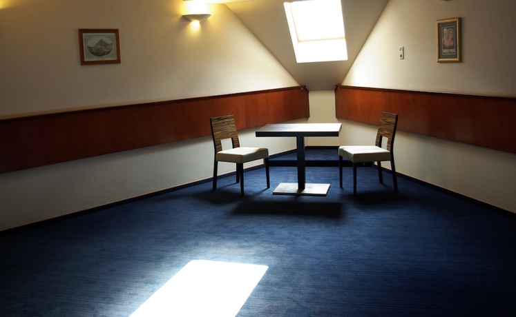 Imagen de la habitación del Hotel Hum Lasko. Foto 11