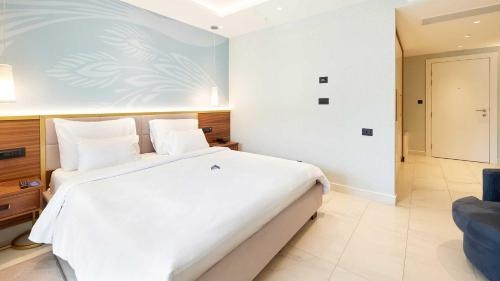 Imagen de la habitación del Hotel Huma Kotor Bay and Villas. Foto 6