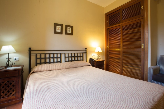 Imagen de la habitación del Hotel Humaina. Foto 4