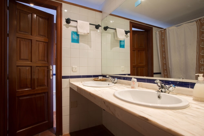 Imagen de la habitación del Hotel Humaina. Foto 8