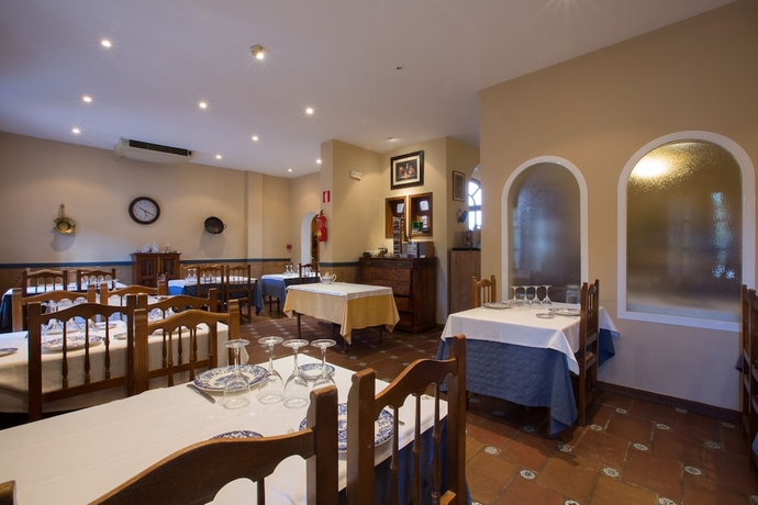 Imagen del bar/restaurante del Hotel Humaina. Foto 2