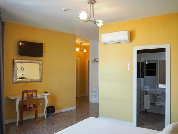 Imagen de la habitación del Hotel Humanes. Foto 4