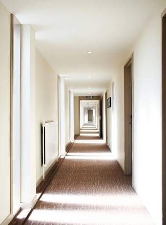 Imagen de los interiores del Hotel Humber Royal. Foto 16