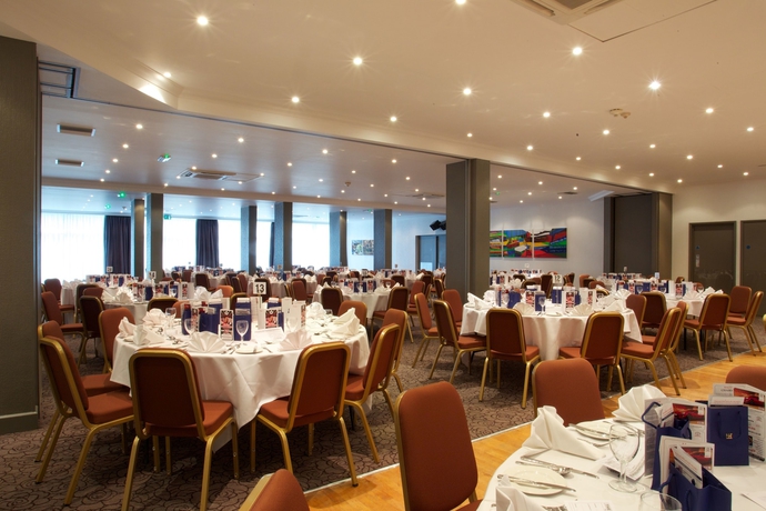 Imagen de los interiores del Hotel Humber Royal. Foto 18