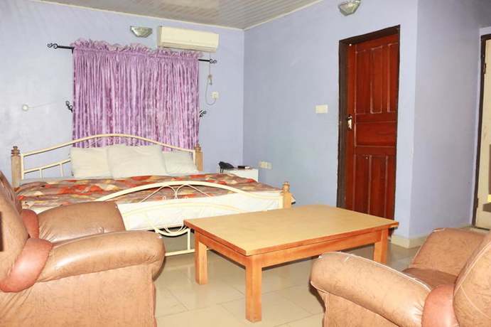 Imagen de la habitación del Hotel Hummer. Foto 5