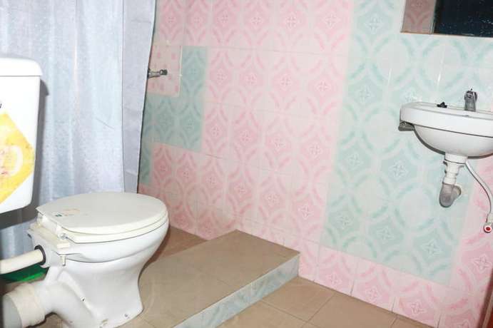 Imagen de la habitación del Hotel Hummer. Foto 6