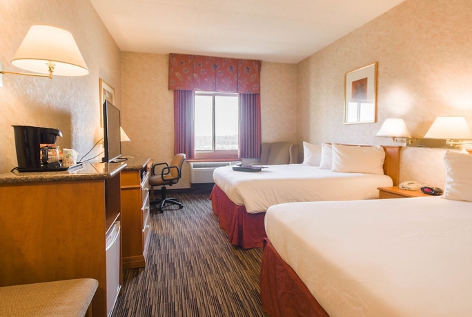 Imagen de la habitación del Hotel Humphry Inn and Suites. Foto 3