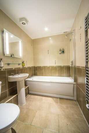 Imagen general del Hotel Hunday Manor Country House. Foto 8