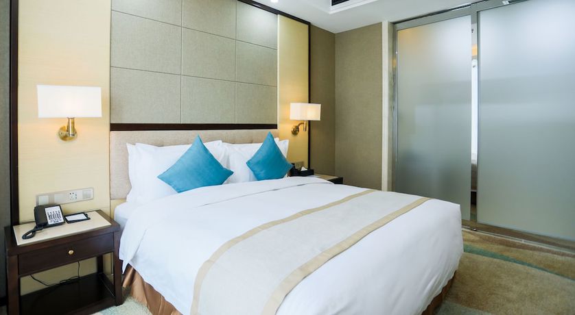 Imagen de la habitación del Hotel Hundred. Foto 4