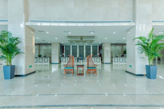 Imagen de los interiores del Hotel Hundred. Foto 20