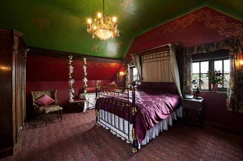 Imagen general del Hotel Hundred House. Foto 2