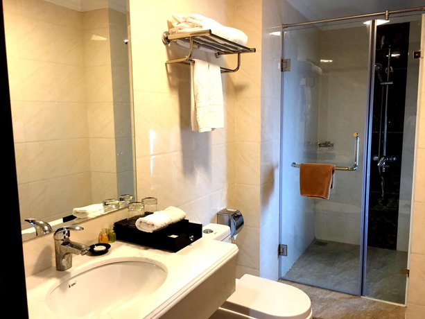 Imagen de la habitación del Hotel Hung Long, Bắc Ninh. Foto 13