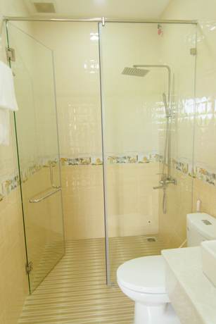 Imagen de la habitación del Hotel Hung Long. Foto 2