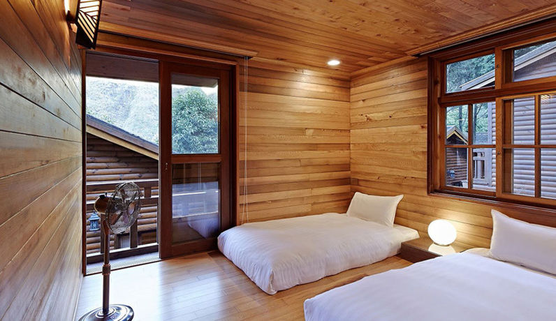 Imagen del bar/restaurante del Hotel Hung's Mansion Basian Villas. Foto 3