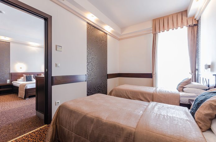 Imagen de la habitación del Hotel Hunguest Apollo. Foto 11