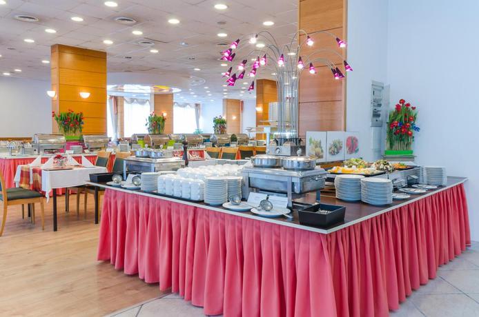 Imagen de los interiores del Hotel Hunguest Aqua Sol. Foto 8