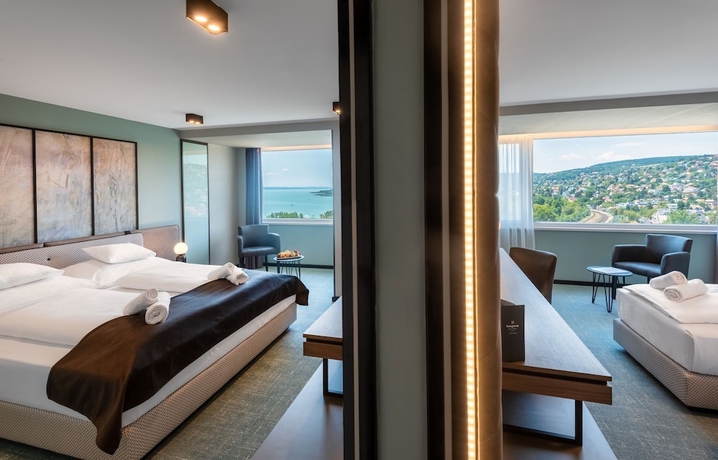 Imagen de la habitación del Hotel Hunguest B&Aacute;L Resort. Foto 4