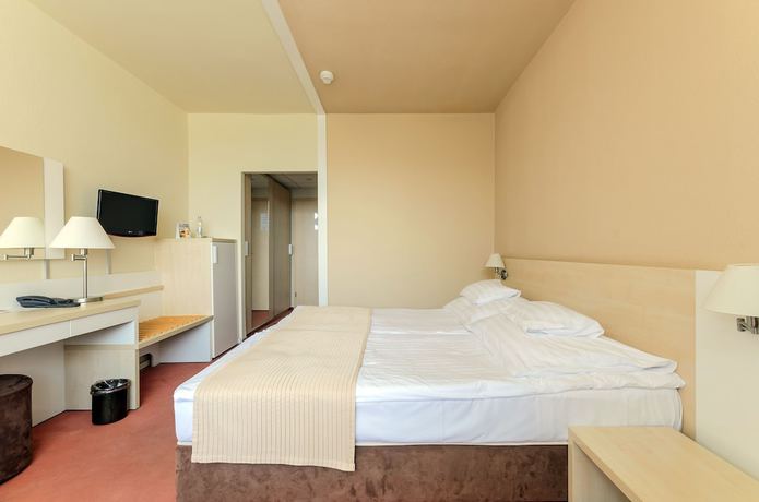 Imagen de la habitación del Hotel Hunguest Beke. Foto 18