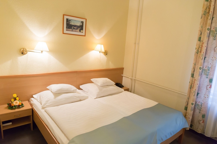 Imagen de la habitación del Hotel Hunguest Helios. Foto 6