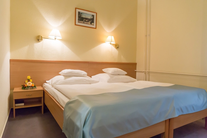 Imagen de la habitación del Hotel Hunguest Helios. Foto 10