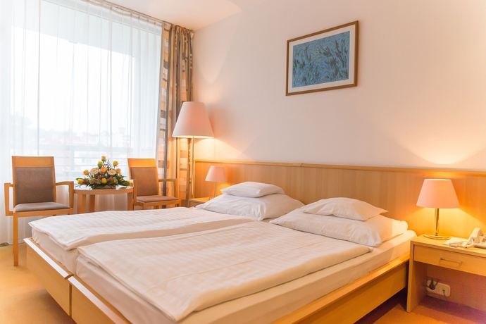 Imagen de la habitación del Hotel Hunguest Panorama. Foto 9