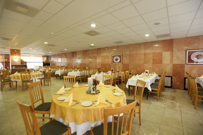 Imagen del bar/restaurante del Hotel Hunguest Panorama. Foto 2