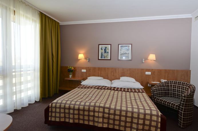 Imagen de la habitación del Hotel Hunguest Pelion. Foto 8