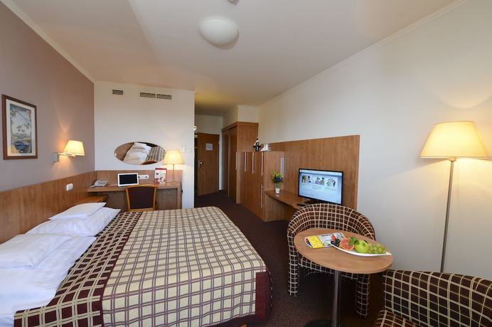 Imagen de la habitación del Hotel Hunguest Pelion. Foto 10