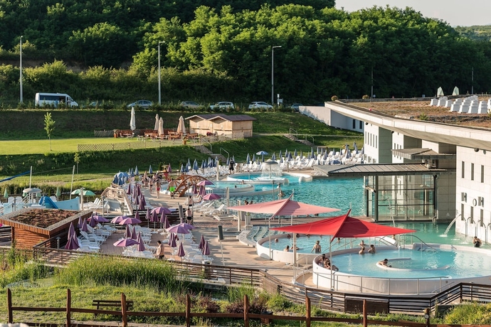 Imagen de la habitación del Hotel Hunguest Saliris. Foto 8