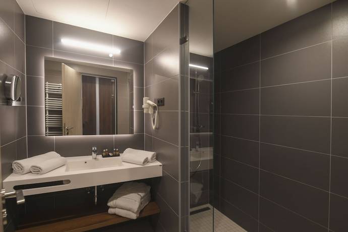Imagen de la habitación del Hotel Hunguest S&oacute;st&oacute;. Foto 2