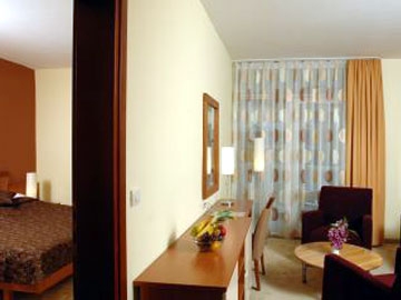 Imagen general del Hotel Hunguest Sun Resort. Foto 7