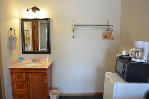 Imagen de la habitación del Hotel Hunter's Friend Resort. Foto 4