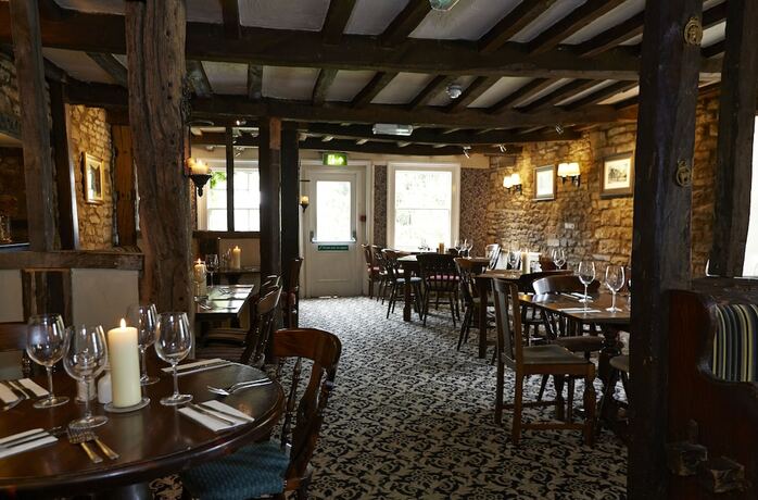 Imagen general del Hotel Hunters Hall Tetbury by Greene King Inns. Foto 4